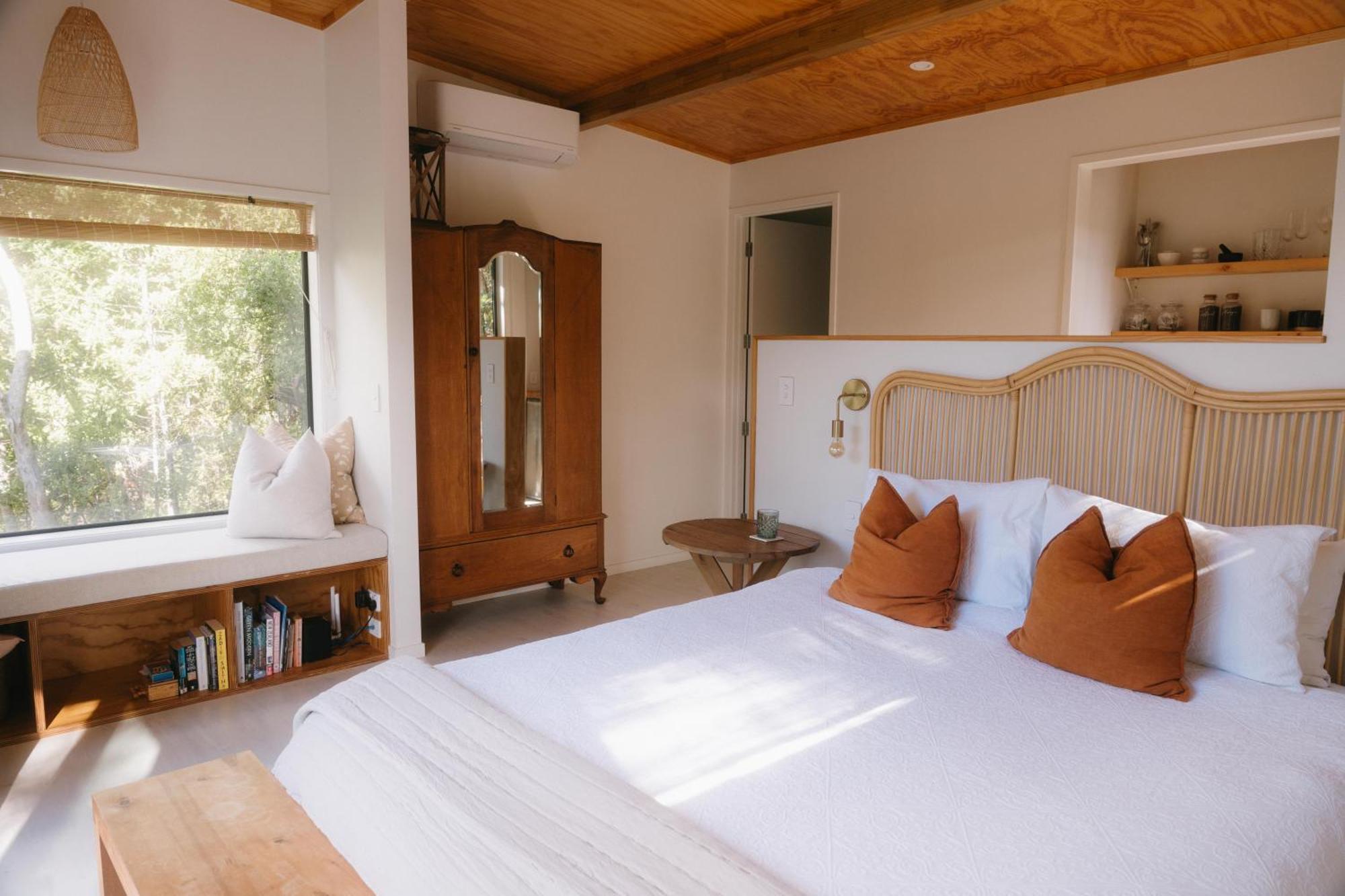 Treetop Tranquility At Rekindle Tree Houses Opua Екстериор снимка